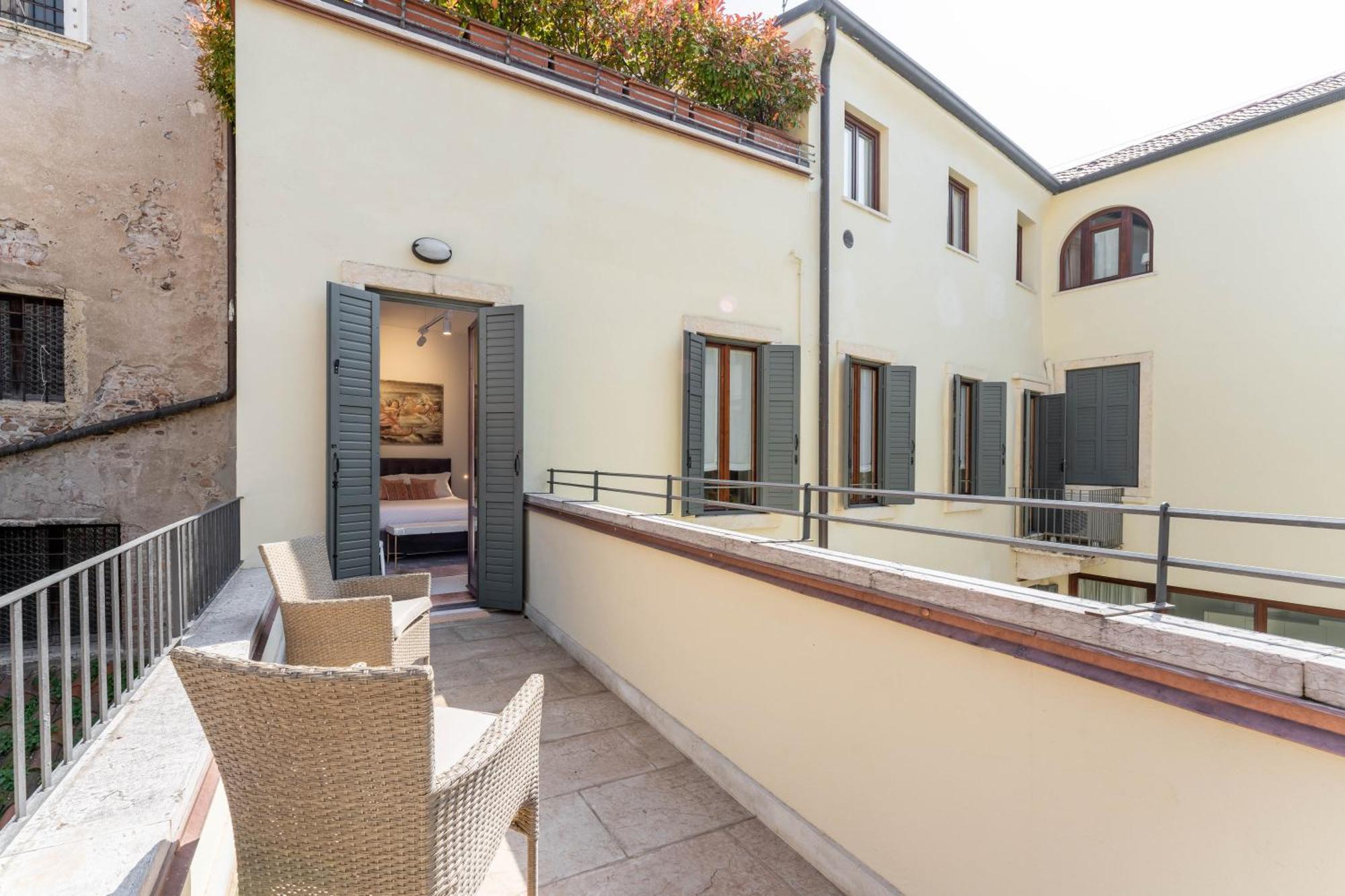 Palazzo Venier Apartment Verona Bagian luar foto